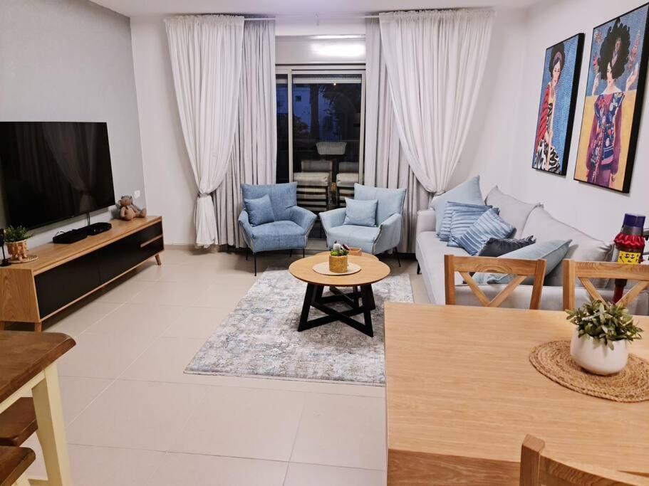 Petach Tikvaמרחק נגיעה בתקווהアパートメント エクステリア 写真